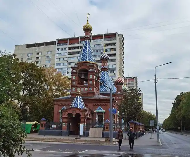 Храм Тихвинской иконы Божией Матери в Москве